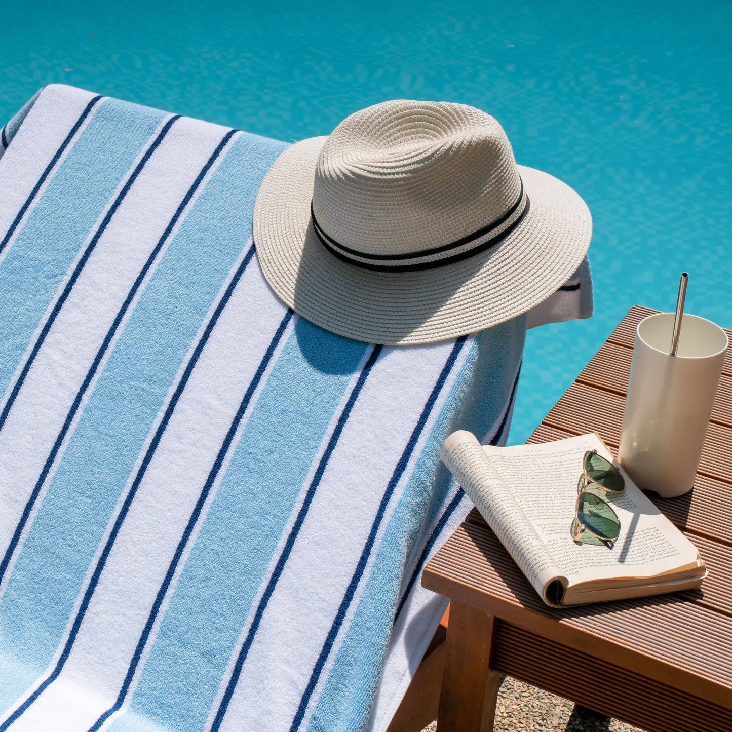 Aston & Arden Luxury Beach Towel