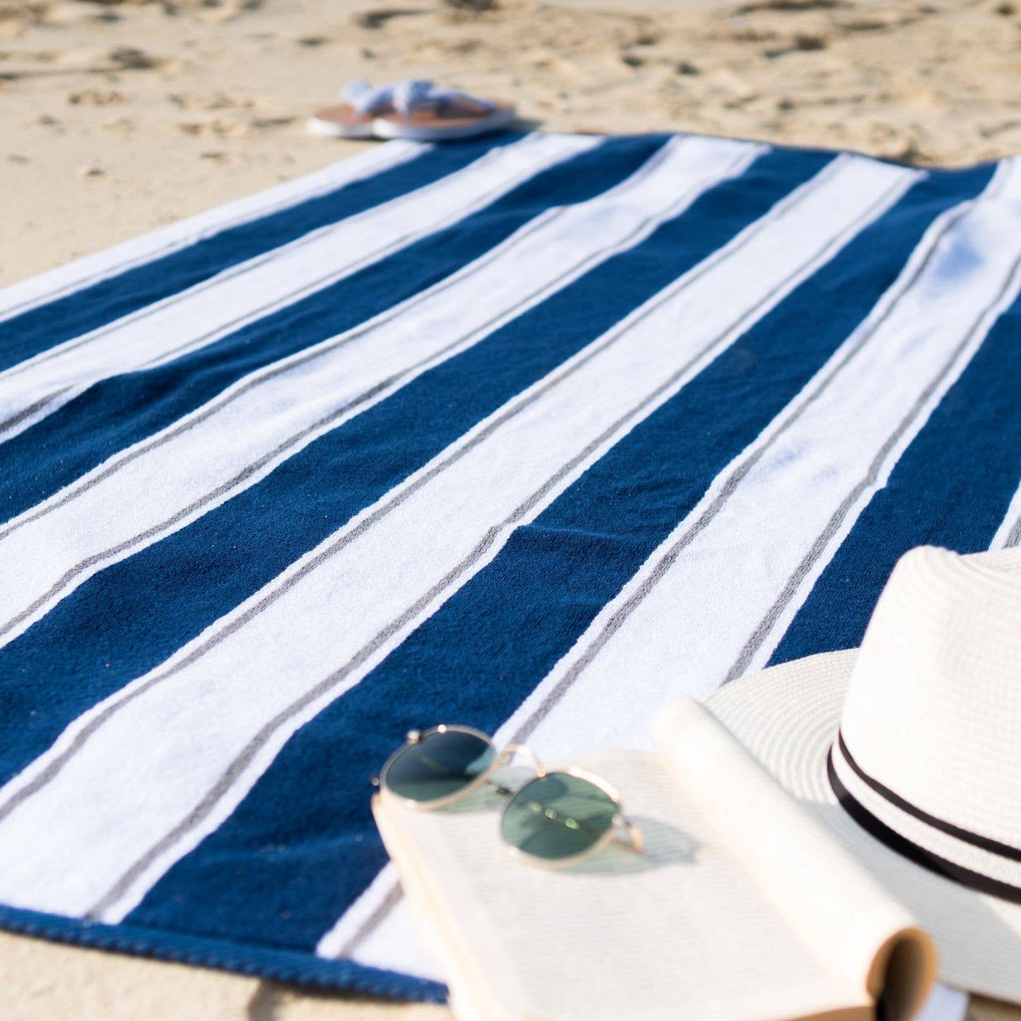 Aston & Arden Luxury Beach Towel